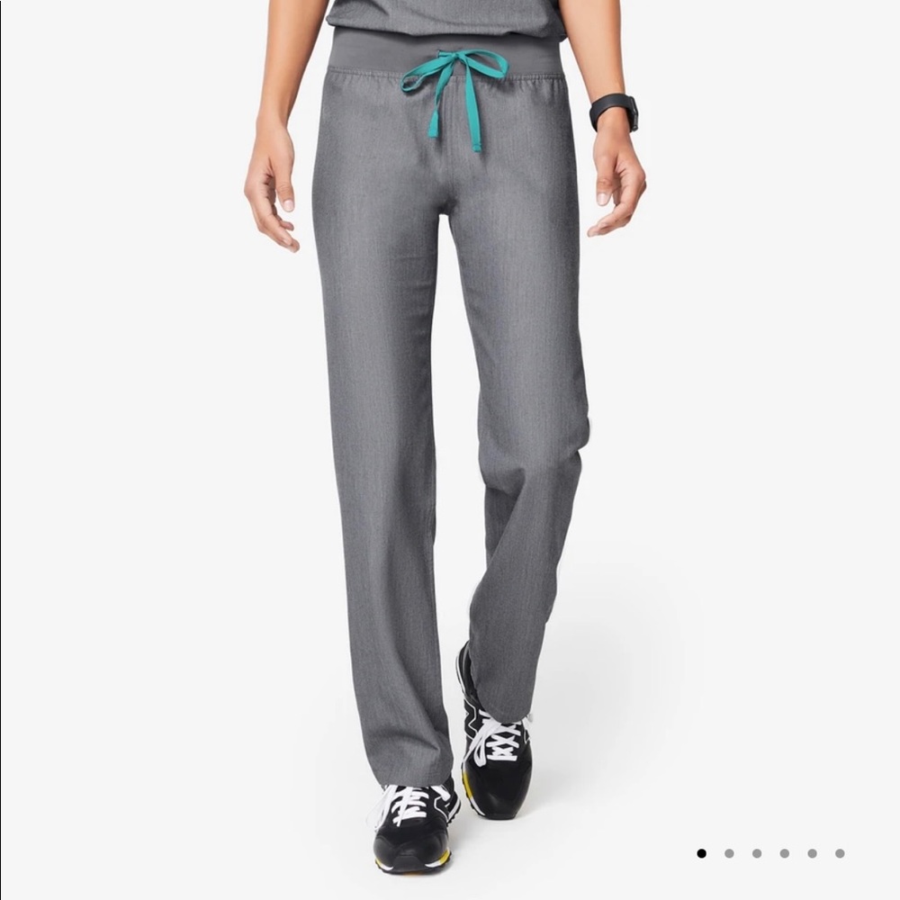 FIGS sz S Livingston Scrub Pants, Graphite.